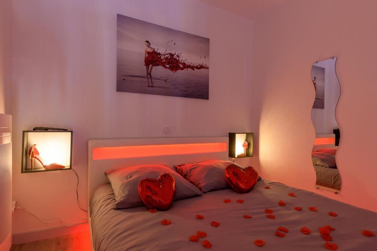 Love Room - Suite Romantique Avec Spa Privatif Le Puy-en-Velay 外观 照片